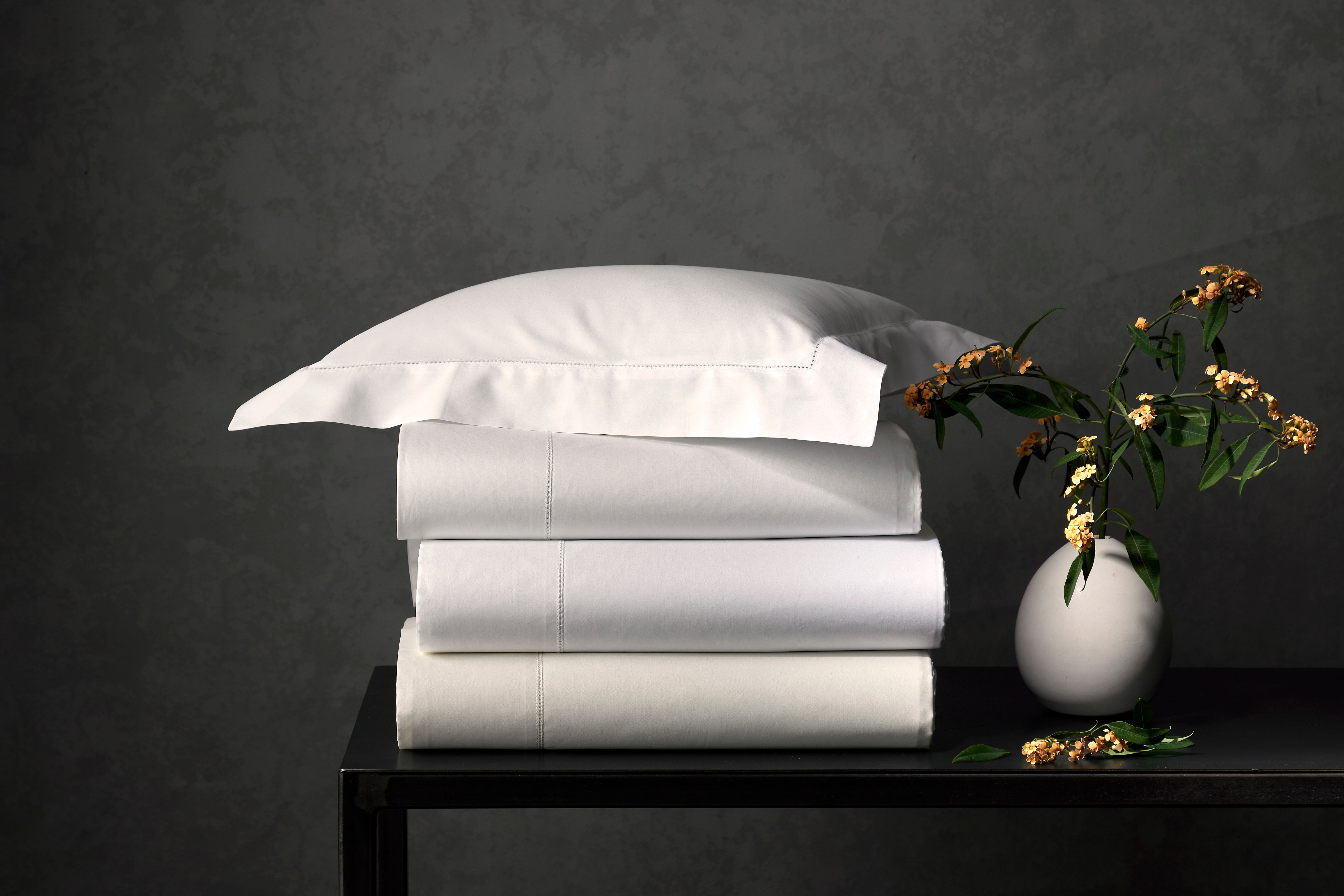 Matouk Milano Percale — 600TC Egyptian cotton, hemstitch detail
